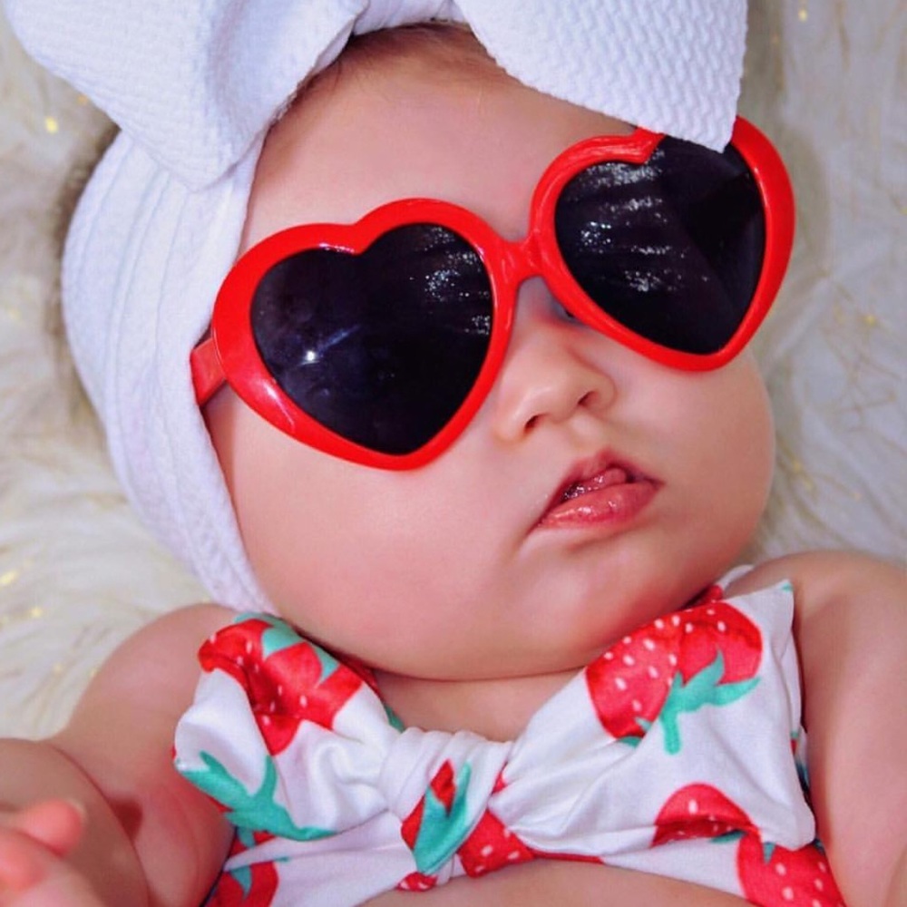 Baby Heart Shaped Sunglasses - Brand New - Picture 2 of 2